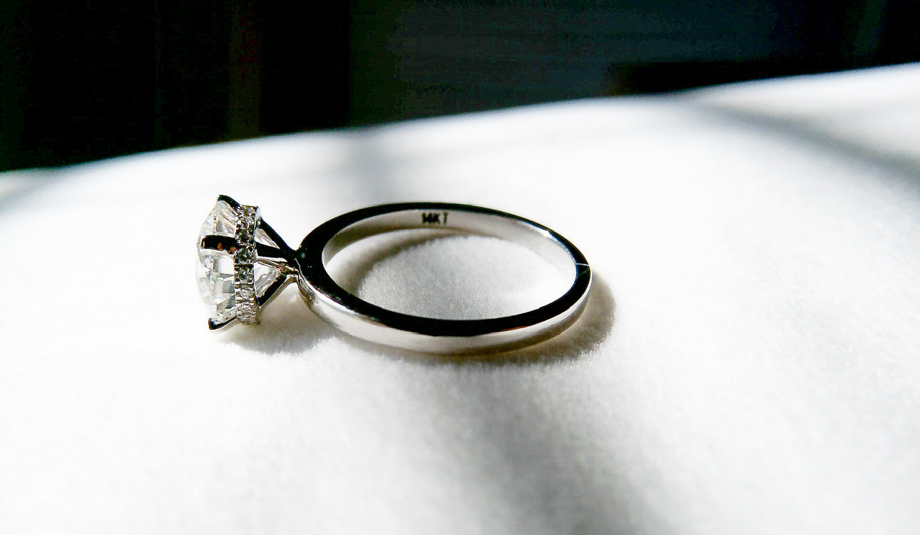 “Astra” Solitaire Engagement Ring